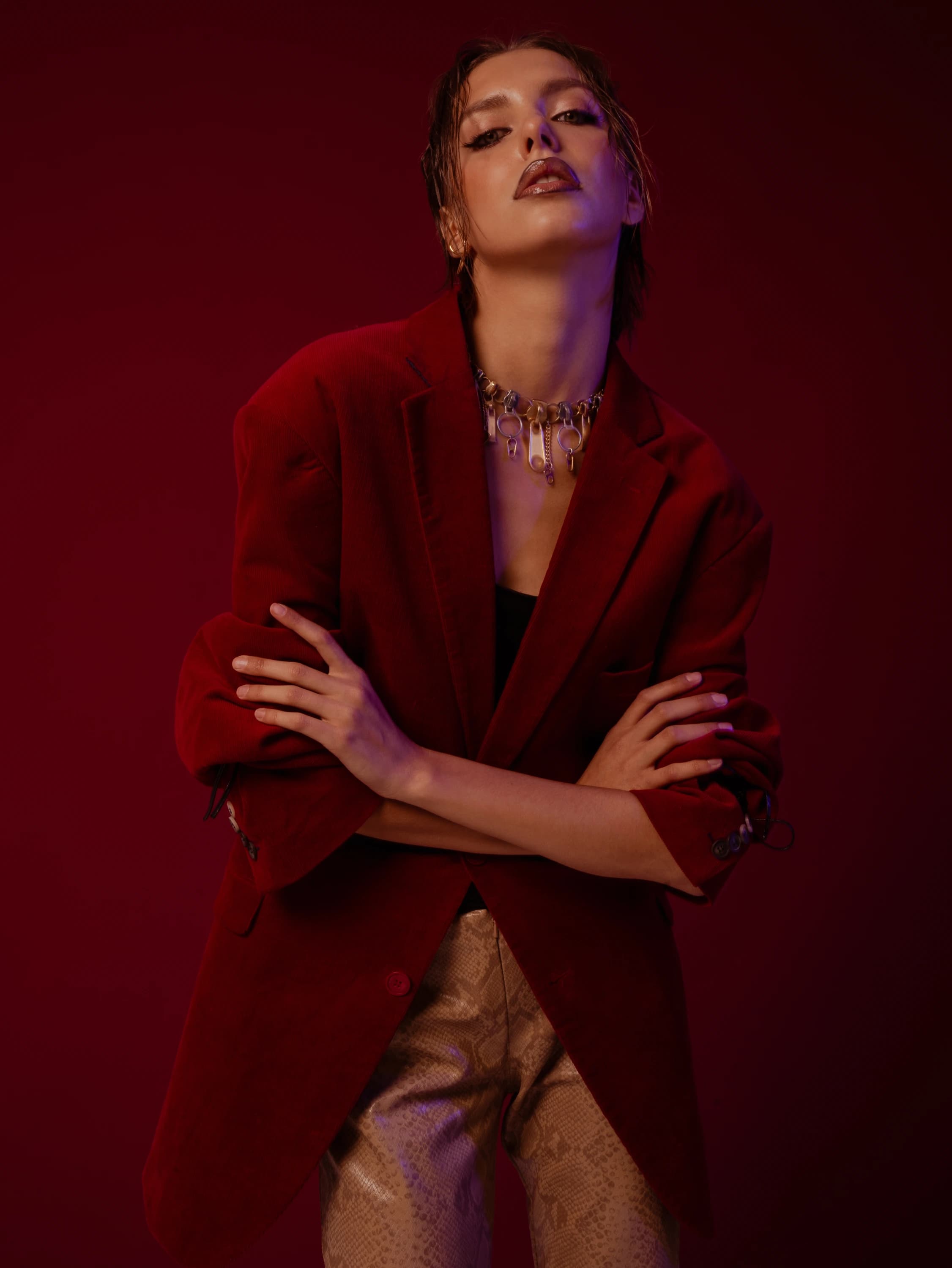 LIGHT TO SHADOW campaign visual 5