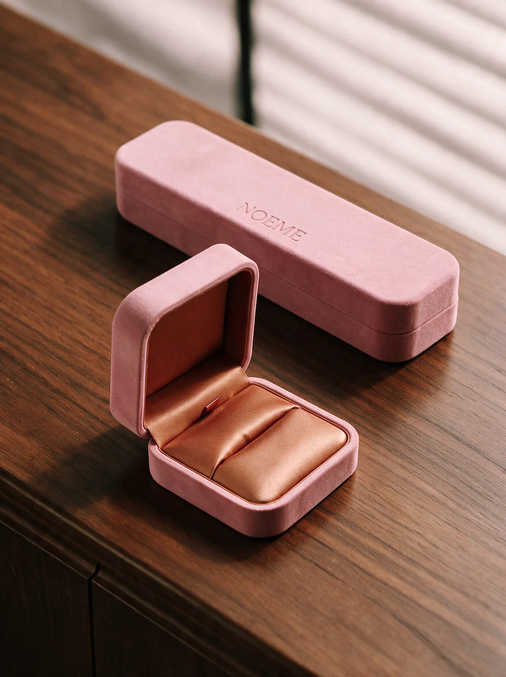 NOEME ring and necklace boxes
